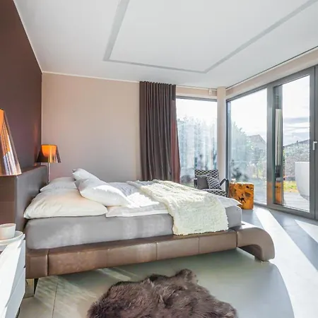 Luxury Emilly - Pool, Sauna And Jacuzzi *