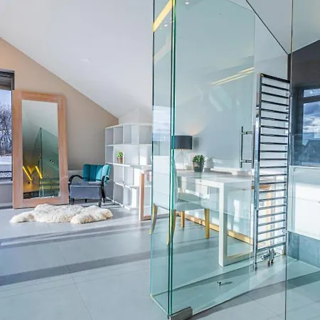 Luxury Emilly - Pool, Sauna And Jacuzzi Villa Hovorcovice