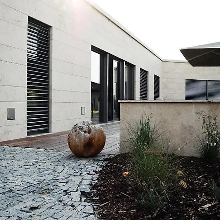 Villa Luxury Emilly - Pool, Sauna And Jacuzzi