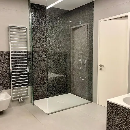 Luxury Emilly - Pool, Sauna And Jacuzzi Villa *
